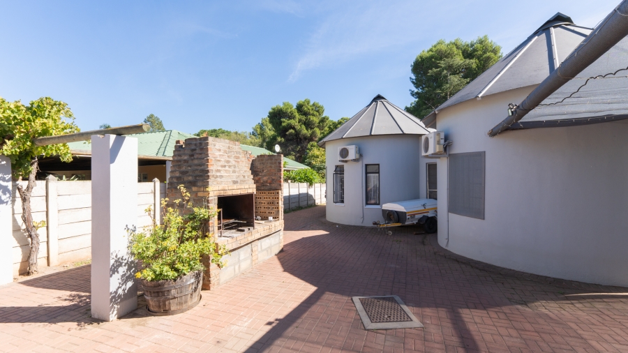 5 Bedroom Property for Sale in Robertson Western Cape